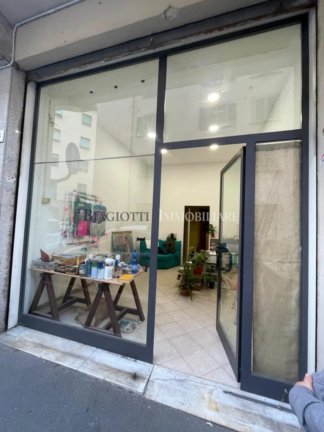 Immagine per Commerciale in vendita a Livorno via Bernardina 15