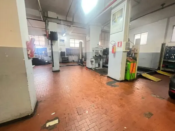 Magazzino corso Europa, San Martino, Genova