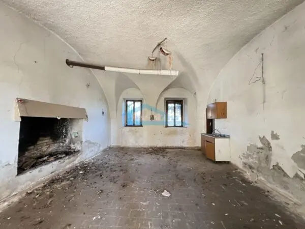 Casale via Santa Maria 24, Cologne