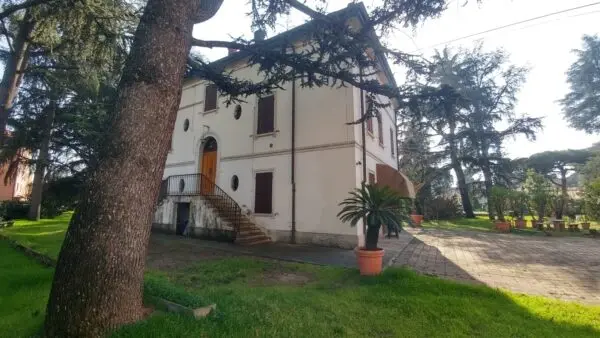 Villa via Papa Giovanni Paolo Ii 10, Vignola