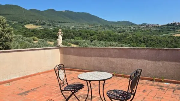 Villa Trifamiliare via Pilli Snc, Montecchio