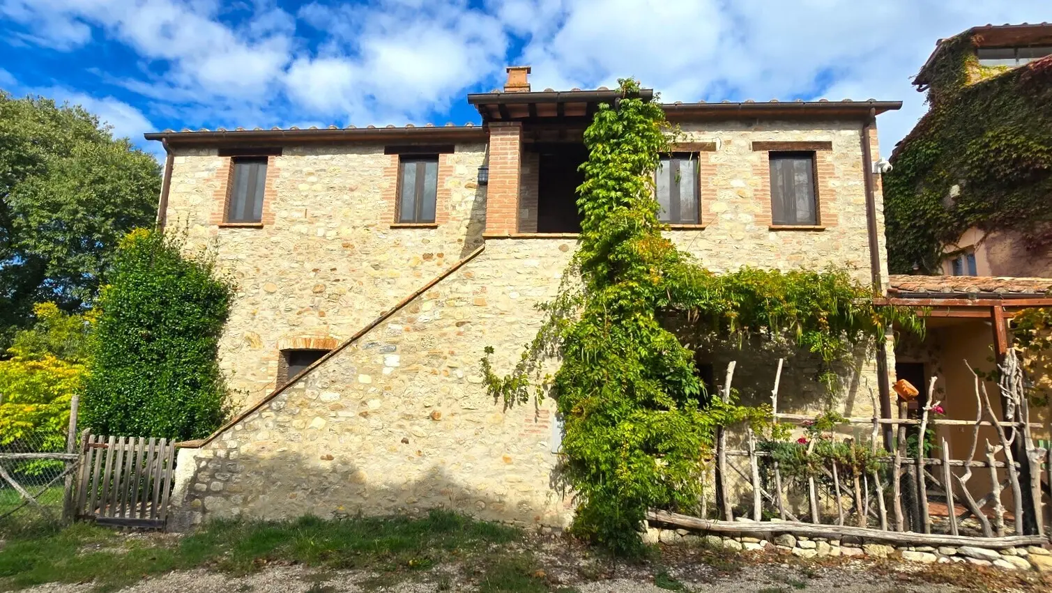 Immagine per Casale in vendita a Baschi via Ss 448