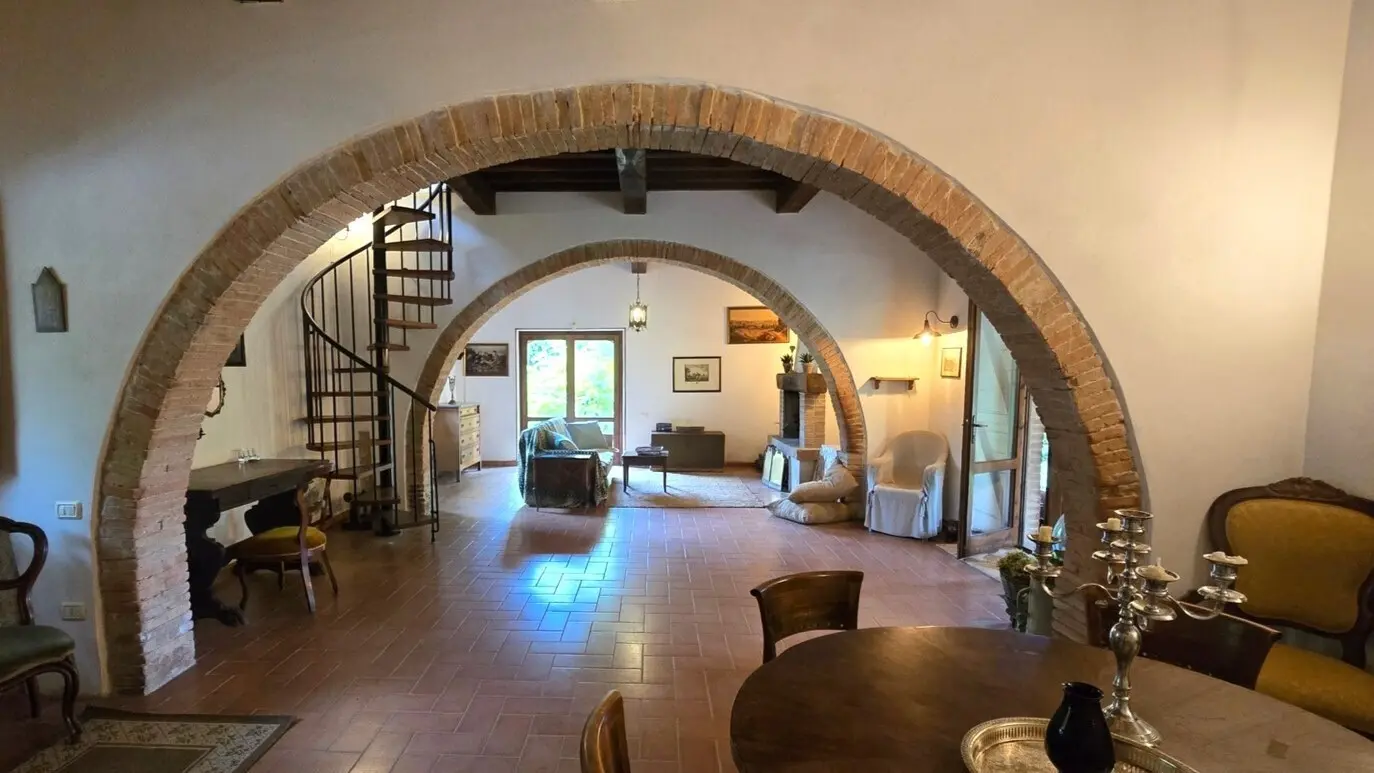 Immagine per Casale in vendita a Baschi via Ss 448