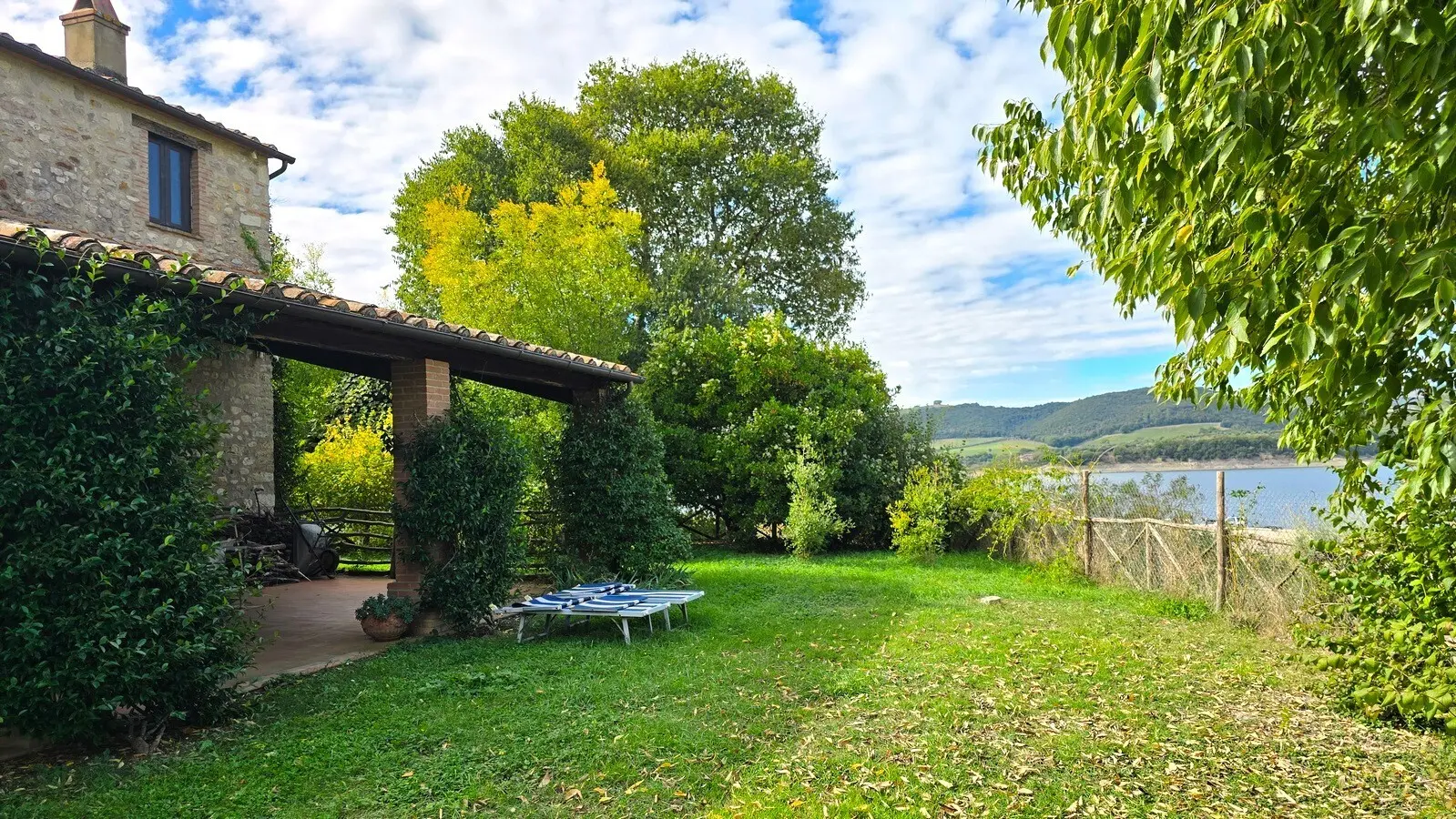 Immagine per Casale in vendita a Baschi via Ss 448