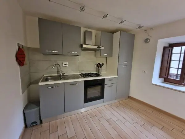 Porzione Di Casa via Della Loggia, Lugnano In Teverina