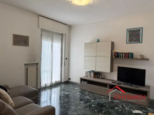 Trilocale viale Villini Rollino 114, Sestri Ponente, Genova