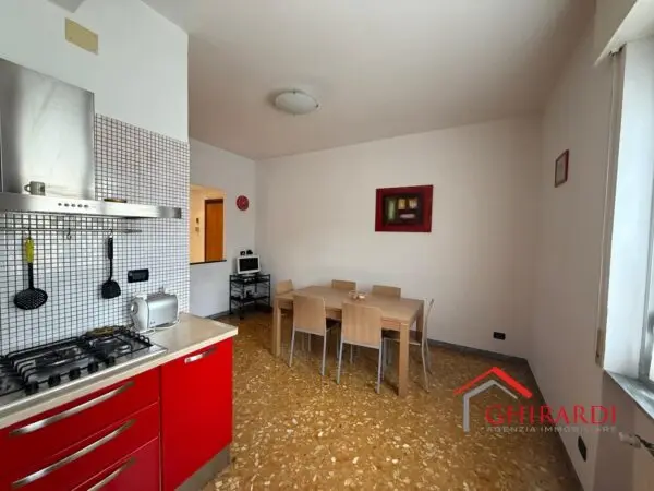 Trilocale viale Villini Rollino 114, Sestri Ponente, Genova