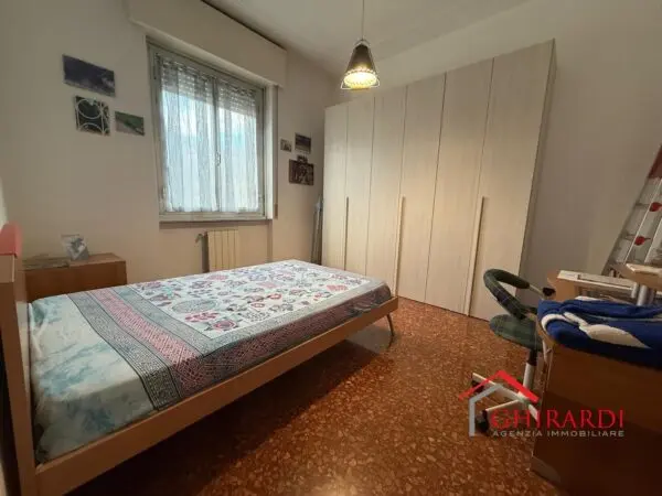 Trilocale viale Villini Rollino 114, Sestri Ponente, Genova