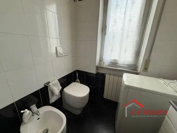 Trilocale viale Villini Rollino 114, Sestri Ponente, Genova