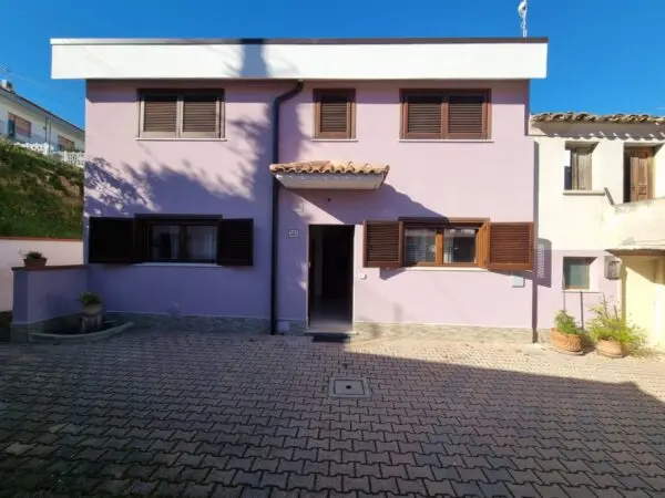 Casa Indipendente via Colle Innamorati 383, Pescara