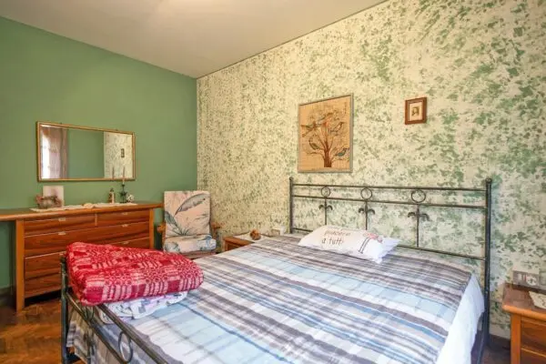 Villa A Schiera via Piagola 24, Massa