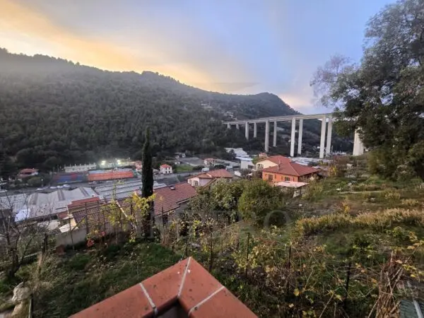 Villa via Roma Traversa Prima 1, Vallecrosia