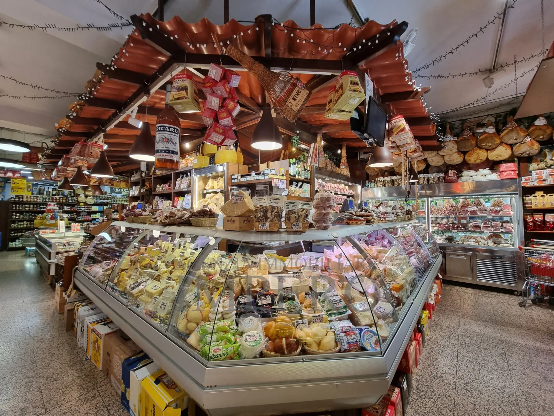 Immagine per Gastronomia in vendita a Ventimiglia via Ruffini 10