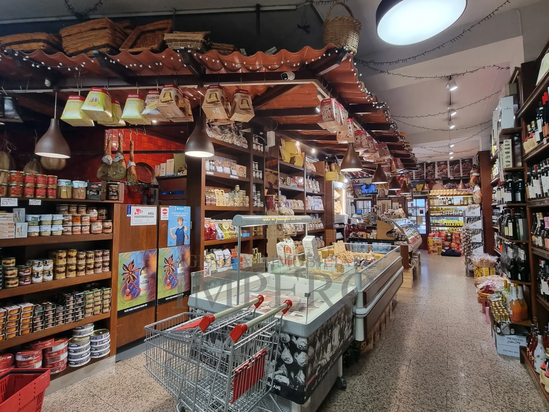 Immagine per Gastronomia in vendita a Ventimiglia via Ruffini 10