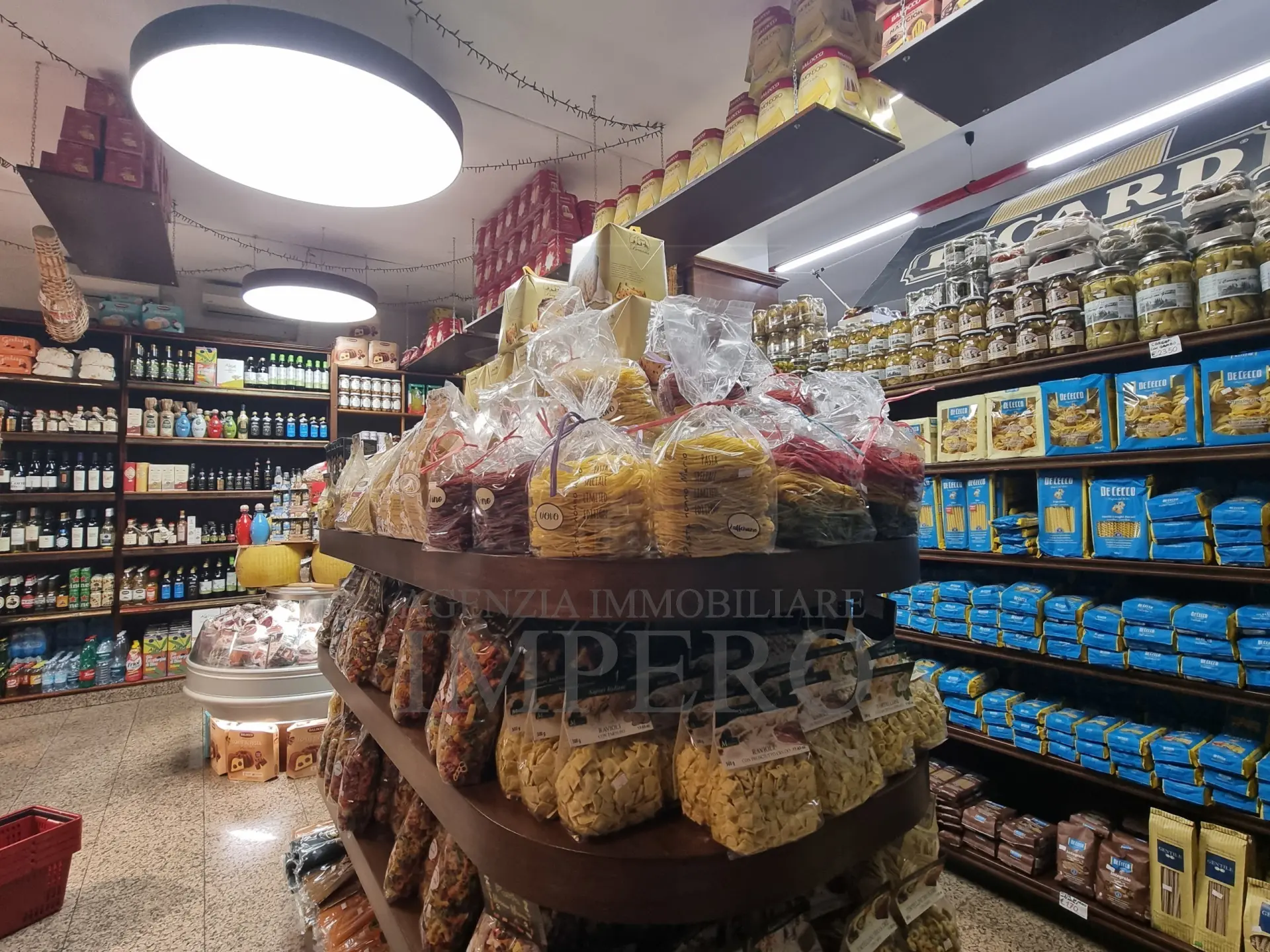 Immagine per Gastronomia in vendita a Ventimiglia via Ruffini 10