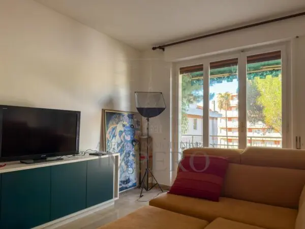 Bilocale via Arene 1, Bordighera