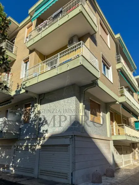 Bilocale via Arene 1, Bordighera