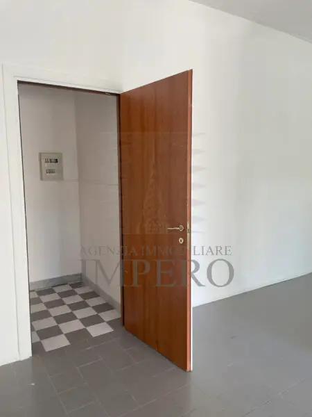 Negozio via Vittorio Emanuele Ii 93, Bordighera