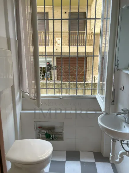 Negozio via Vittorio Emanuele Ii 93, Bordighera