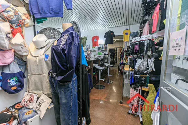 Immagine per Abbigliamento in vendita a Genova via Vico Campetto  3/5 R