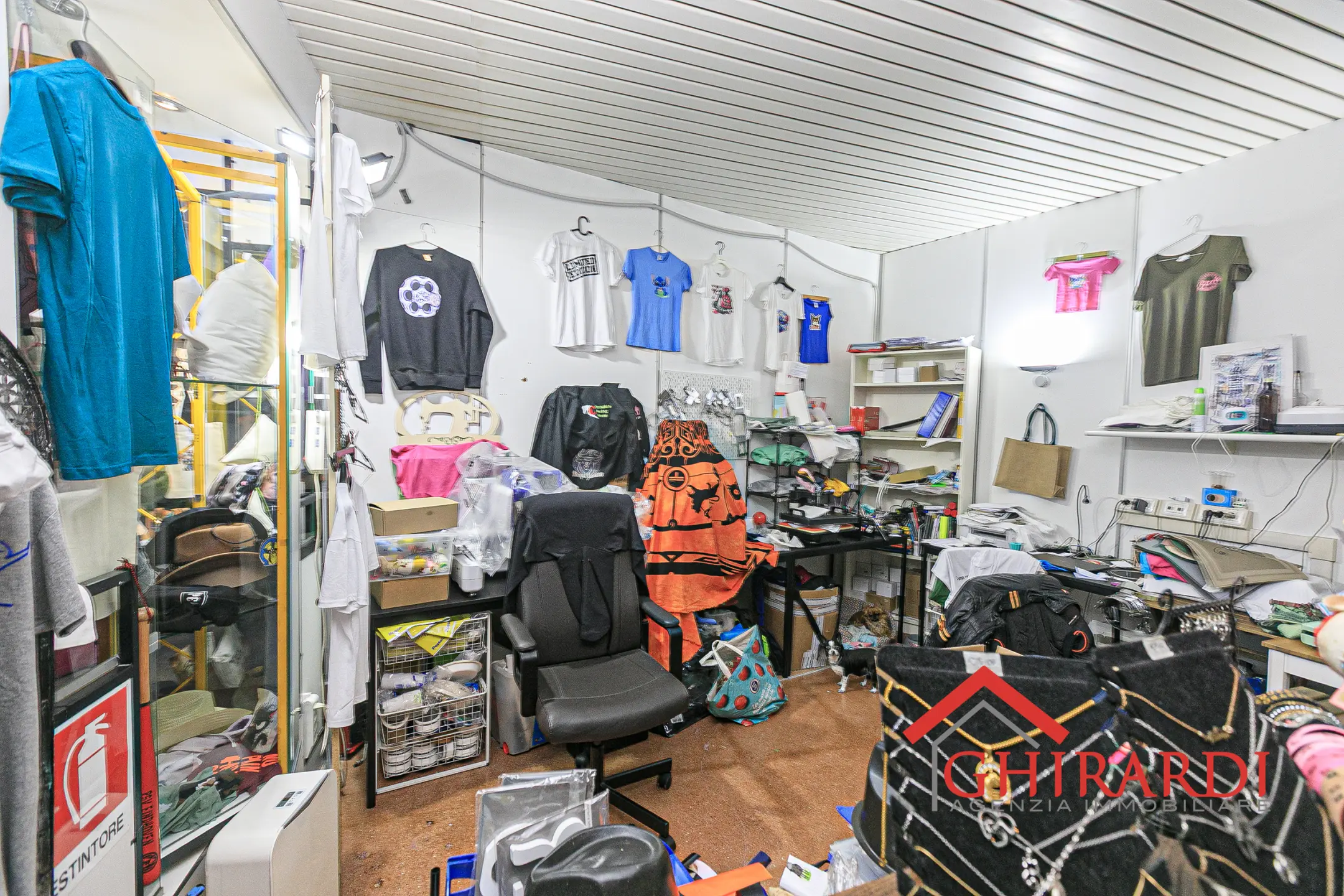 Immagine per Abbigliamento in vendita a Genova via Vico Campetto  3/5 R