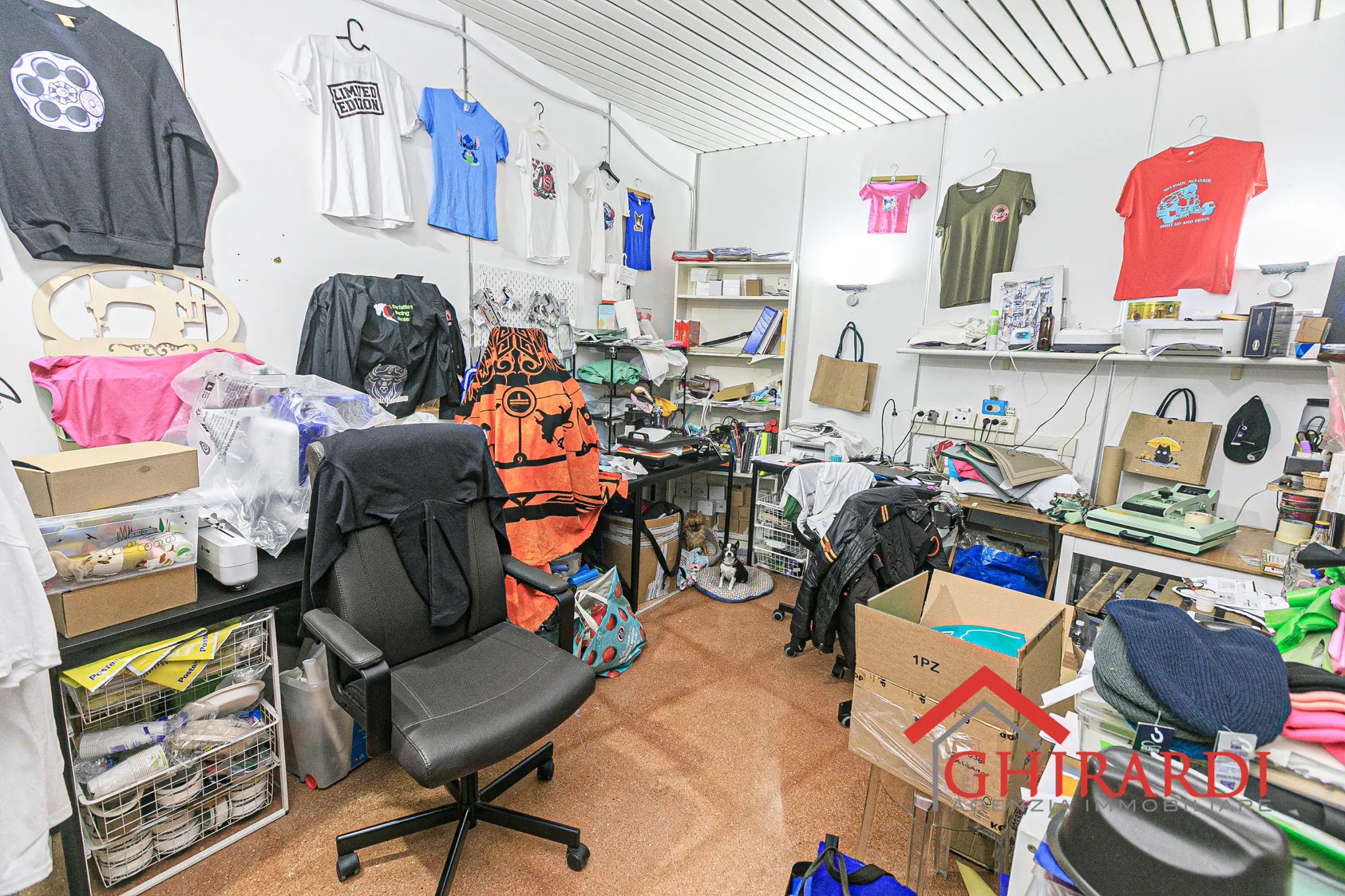 Immagine per Abbigliamento in vendita a Genova via Vico Campetto  3/5 R