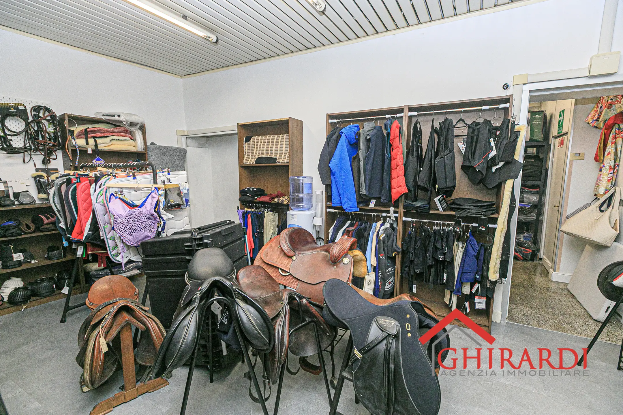 Immagine per Abbigliamento in vendita a Genova via Vico Campetto  3/5 R