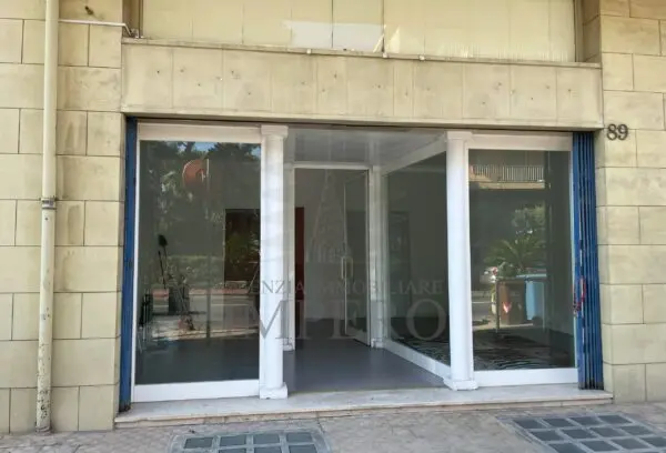 Negozio via Vittorio Emanuele Ii 93, Bordighera