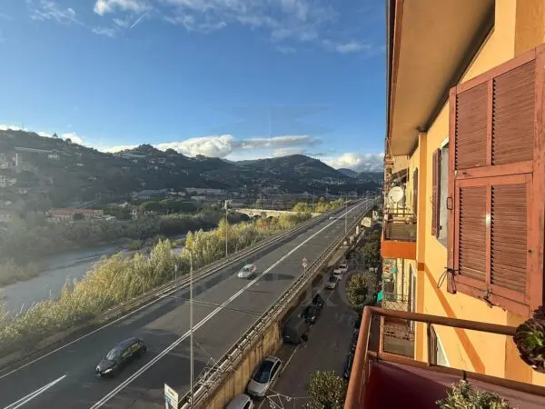 Appartamento via Tenda 4, Ventimiglia