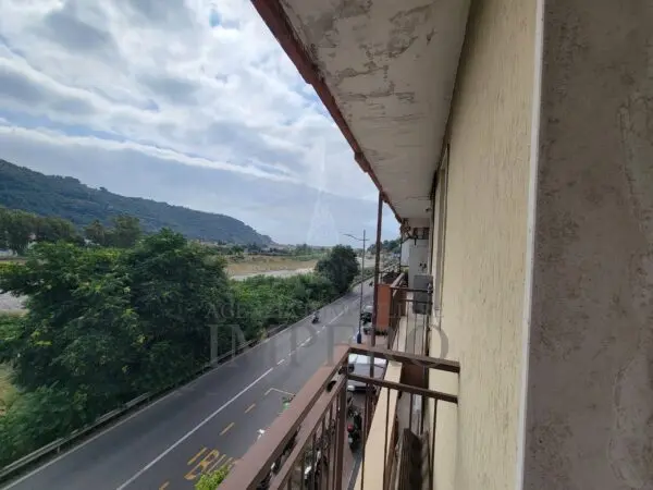 Trilocale corso Della Repubblica 136, Camporosso