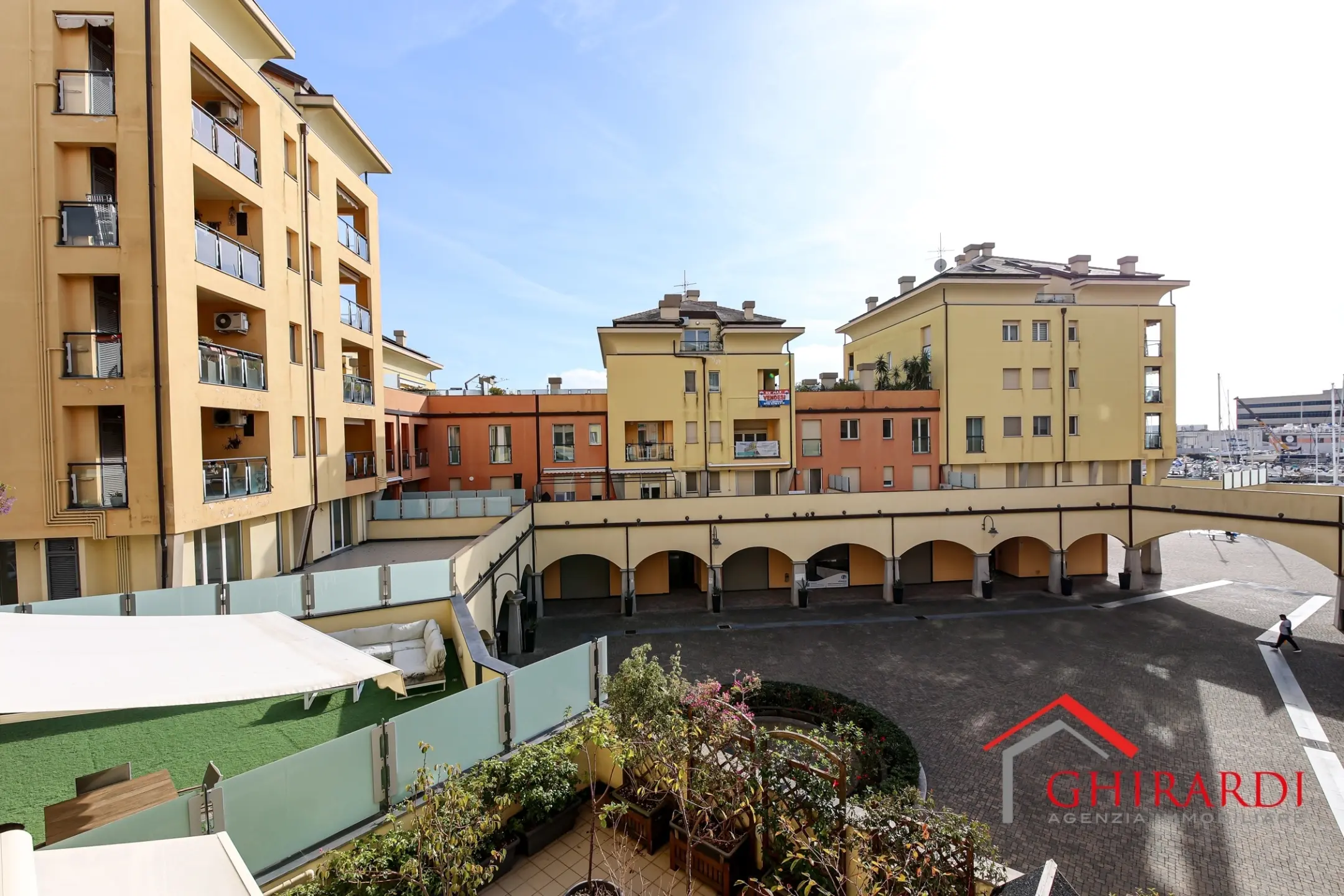 Immagine per Bilocale in vendita a Genova via Cibrario 37