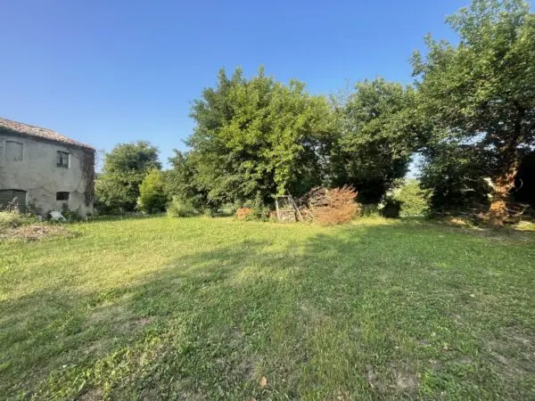 Rustico via Inferno, Camerano