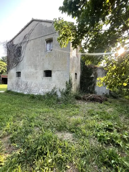 Rustico via Inferno, Camerano