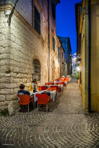 Bar Ristorante via Enrico Cialdini, Sirolo