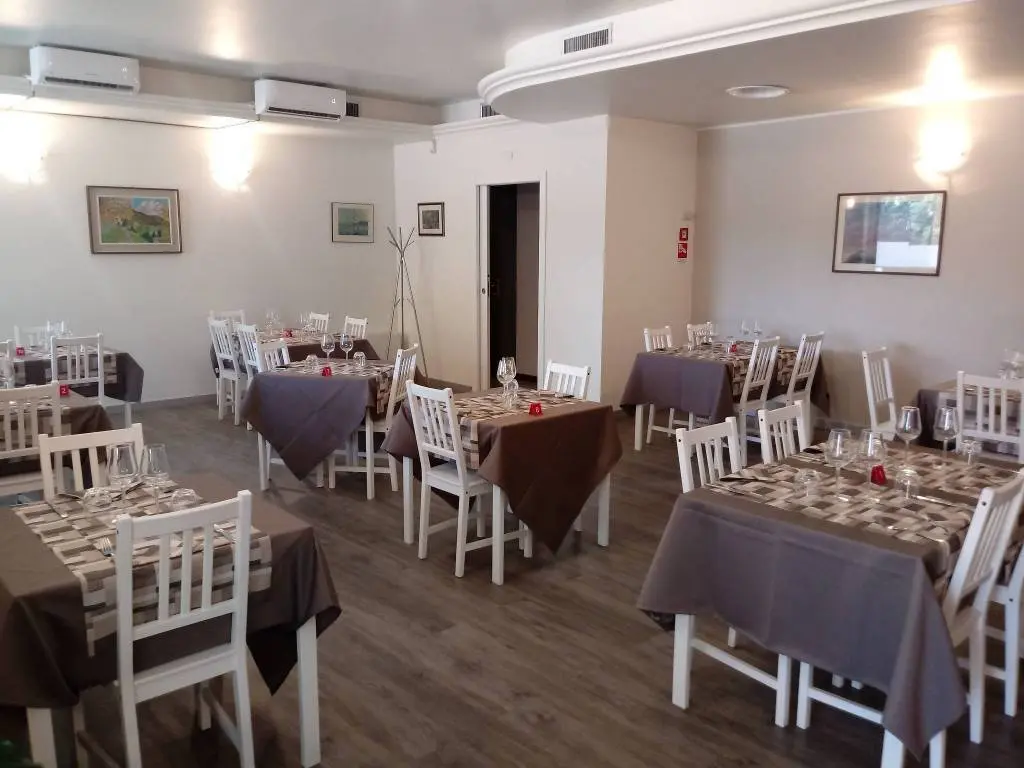 Immagine per Pizzeria in vendita a Lucca viale Giosuè Carducci