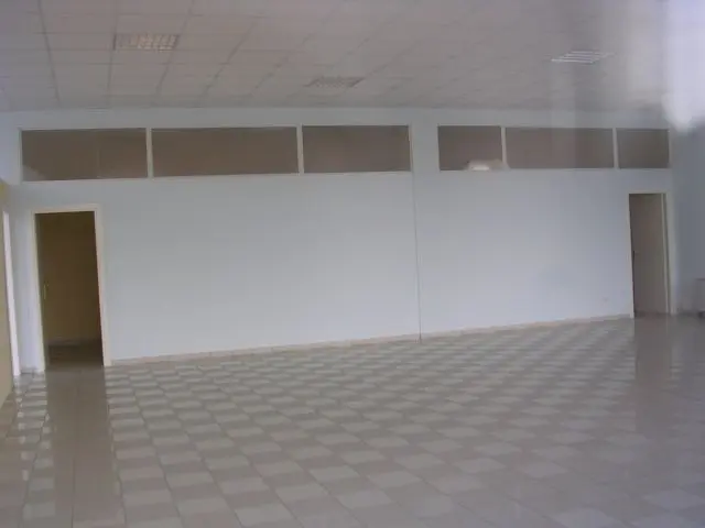 Immagine per Negozio in vendita a Lucca via Viaccia