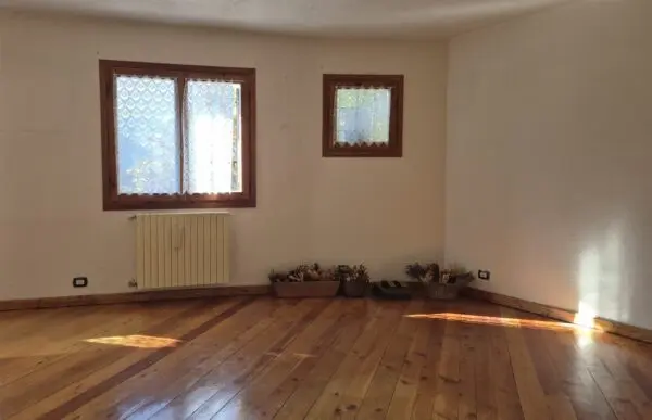 Appartamento via Thures, Cesana Torinese