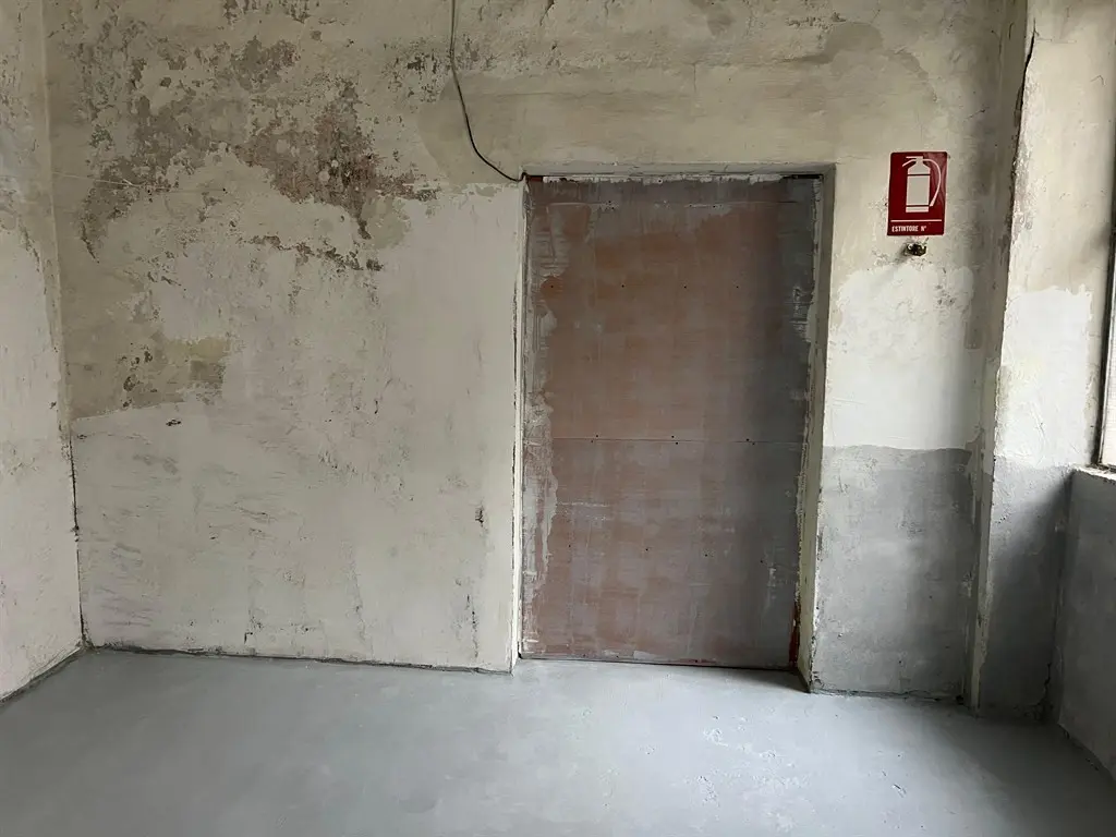 Immagine per Magazzino in vendita a Torino Via ravenna 3