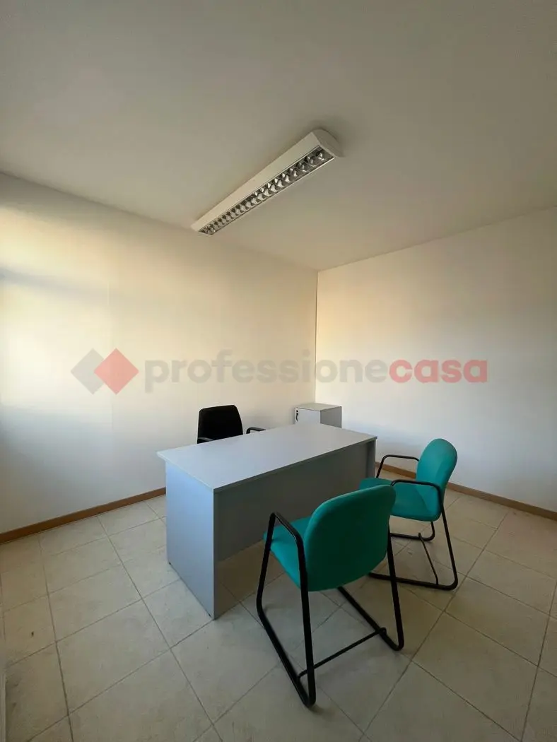 Immagine per Ufficio in vendita a Arezzo via Calamandrei