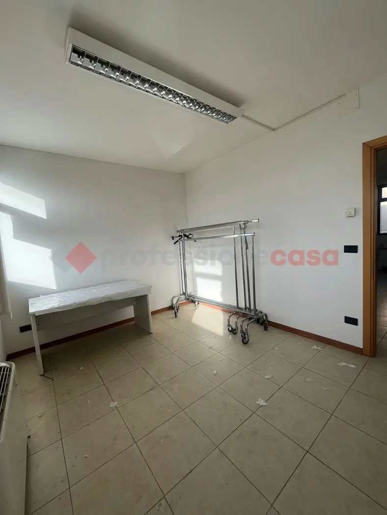 Immagine per Ufficio in vendita a Arezzo via Calamandrei