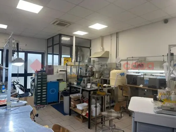 Laboratorio via Arturo Chiari, Arezzo