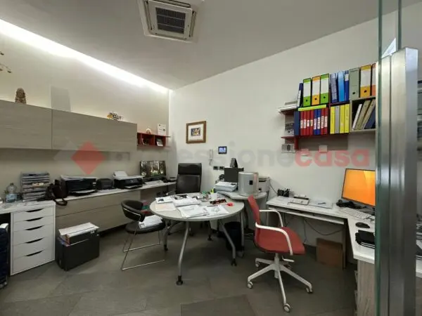 Laboratorio via Arturo Chiari, Arezzo