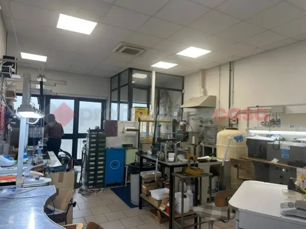Laboratorio via Arturo Chiari, Arezzo