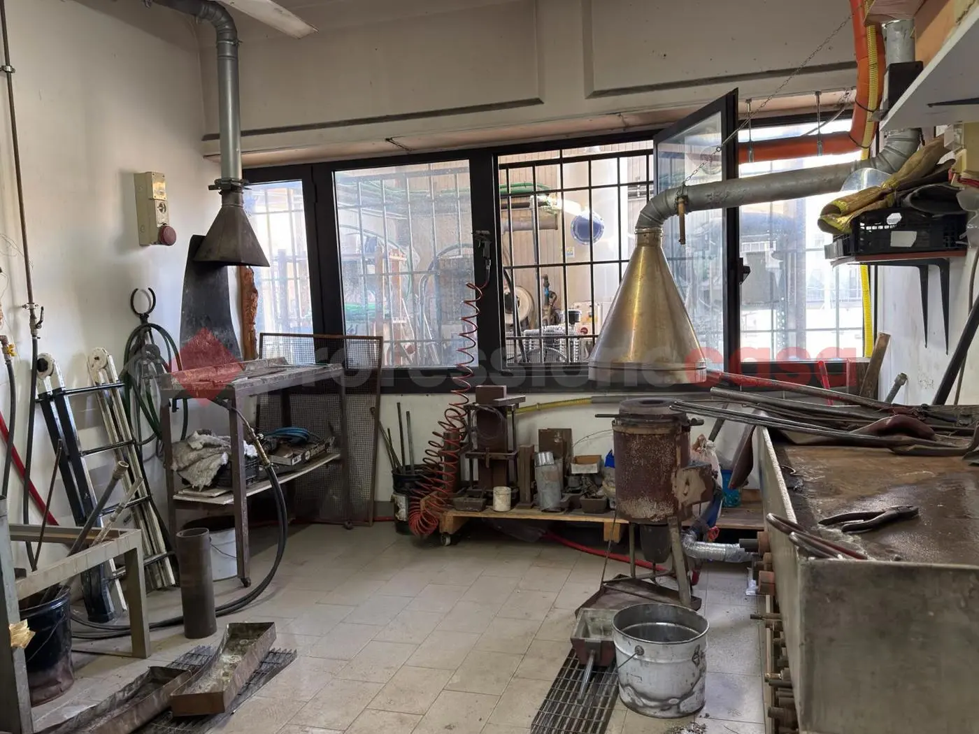 Immagine per Laboratorio in affitto a Arezzo via Giulio Pastore