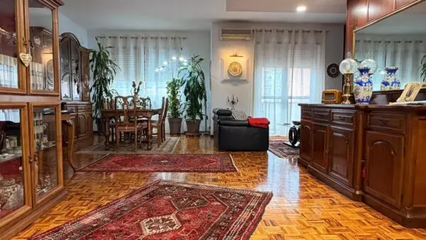 Appartamento via Zambelli 7, Mirafiori Nord, Torino