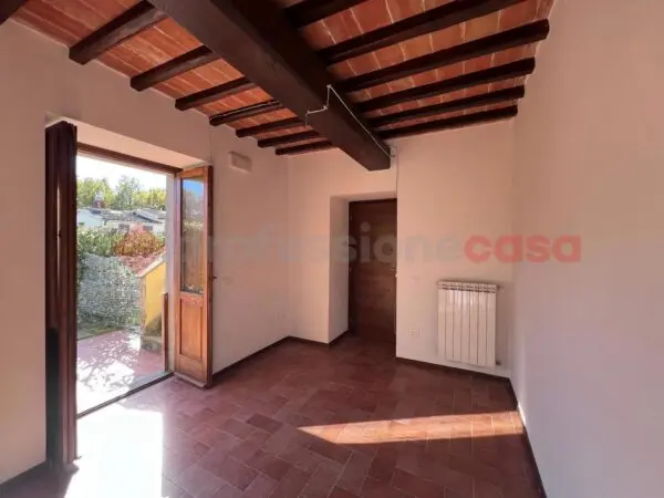 Appartamento via Rodolfo Morandi, Civitella In Val Di Chiana