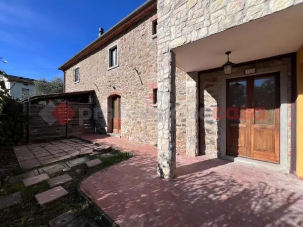 Appartamento via Rodolfo Morandi, Civitella In Val Di Chiana
