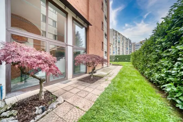 Appartamento via Trecate 5, Pozzo Strada, Torino