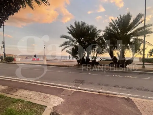 Appartamento via Giardini Vittorio Veneto 56, Sanremo