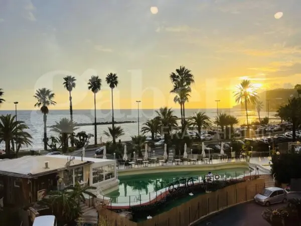 Appartamento via Giardini Vittorio Veneto 56, Sanremo